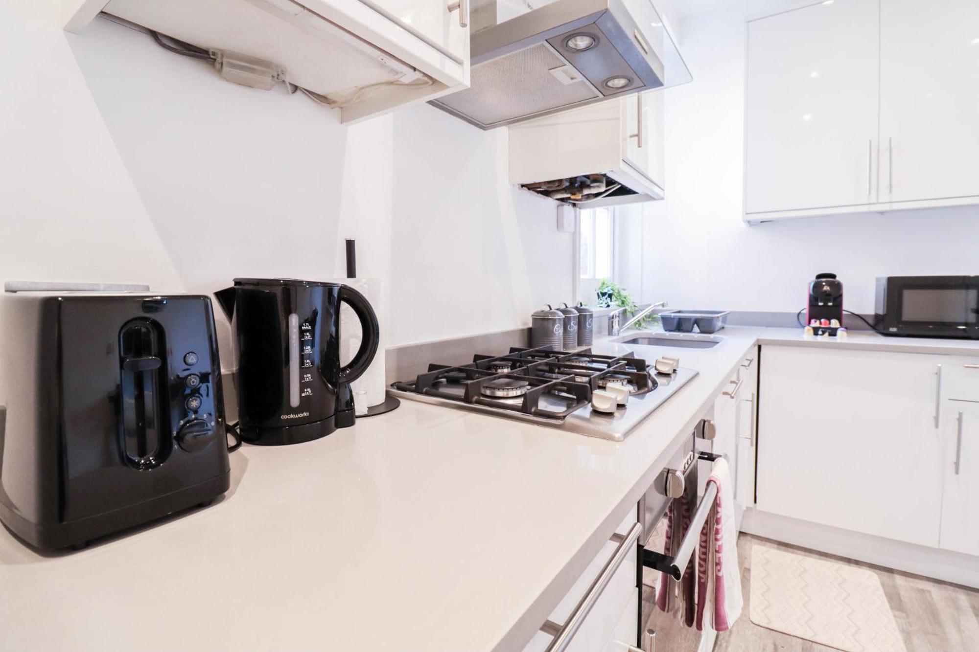 Stylish 1 Bedroom Apartment In Central Londra Exterior foto